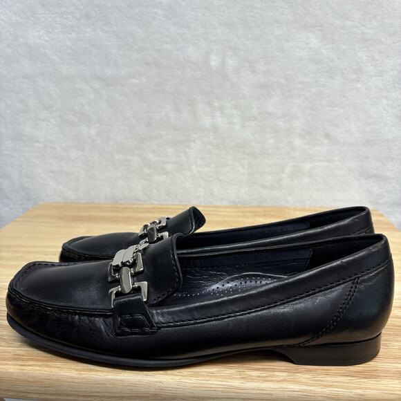 Cole Haan Anjali Leather Black & Silver Chain Link Slip On Loafers Size 8 AA - Picture 1 of 13